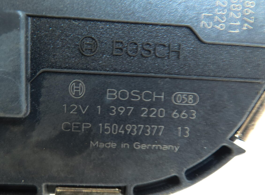 Thumbnail 7: 2015-2018 AUDI A3 S3 RS3 (8V) SEDAN / CONVERTIBLE - FRONT WINDSHIELD WIPER MOTOR