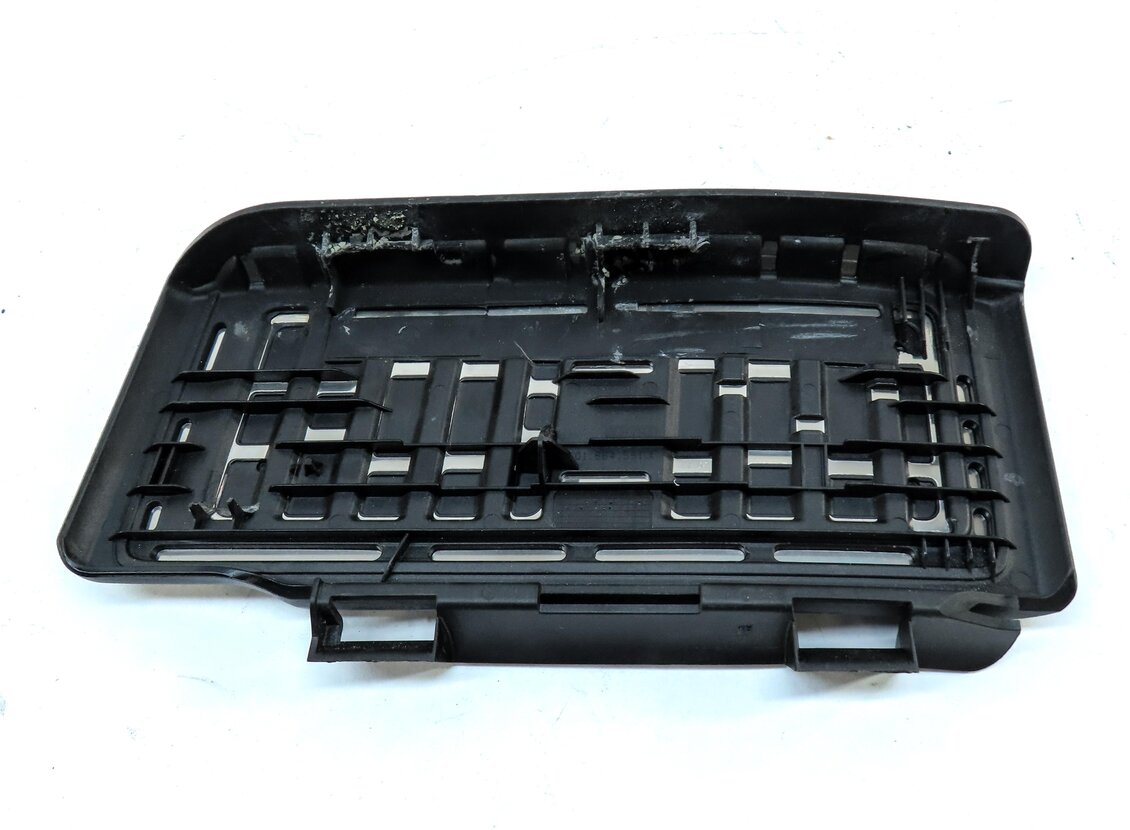 Thumbnail 11: 2015 AUDI A3 (8V) FRONT LEFT GAS BREAK & DEAD PEDAL COVER TRIM (BLACK & SILVER)