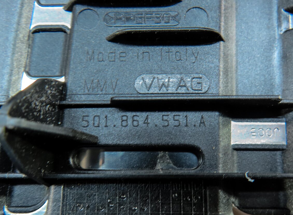 Thumbnail 12: 2015 AUDI A3 (8V) FRONT LEFT GAS BREAK & DEAD PEDAL COVER TRIM (BLACK & SILVER)