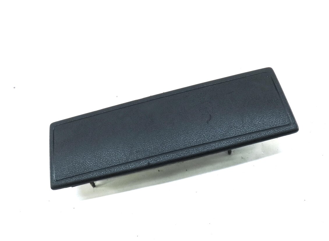 Thumbnail 3: 2015-2018 AUDI A3 S3 (8V) RIGHT FRONT PASSENGER KNEE AIRBAG AIR BAG SRS (BLACK)