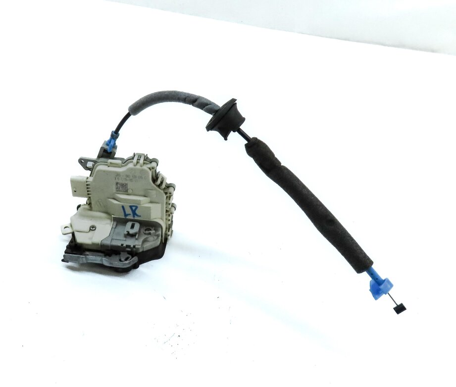 10-20 VW PORSCHE AUDI A3 A4 A8 S3 S4 Q5 MACAN PANAMERA - LEFT REAR DOOR LATCH