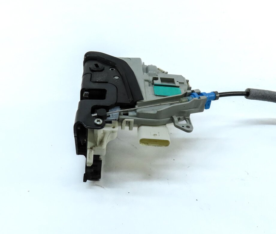 Thumbnail 6: 10-20 VW PORSCHE AUDI A3 A4 A8 S3 S4 Q5 MACAN PANAMERA - LEFT REAR DOOR LATCH