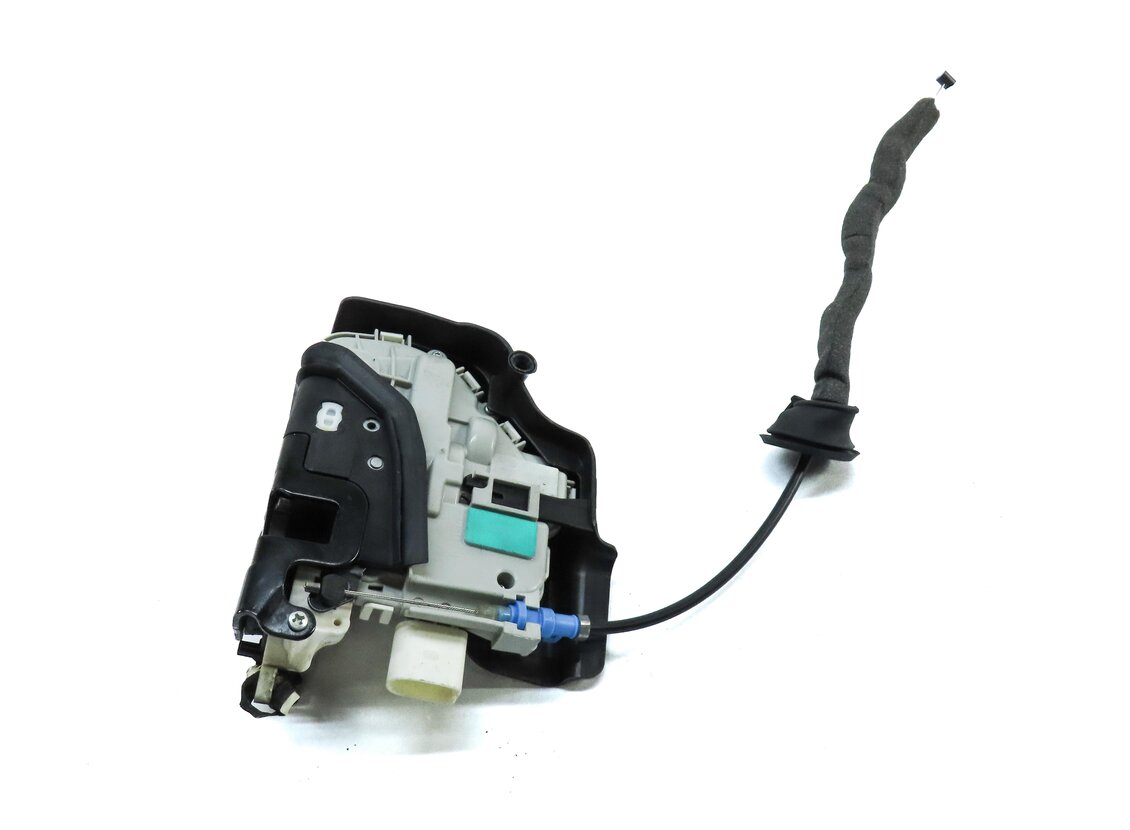 Thumbnail 5: 15-21 AUDI A3 S3 A4 Q5 TT (8V B9 MK3 FY) LEFT FRONT DRIVER DOOR LOCK LATCH