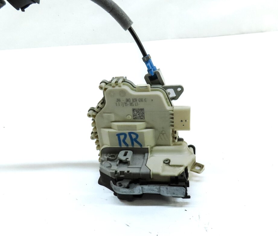 Thumbnail 3: 10-18 AUDI A3 A4 A8 Q3 Q5 S3 S4 SQ5 S8 (B8 D4 4H 8K 8R 8V) RIGHT REAR DOOR LATCH