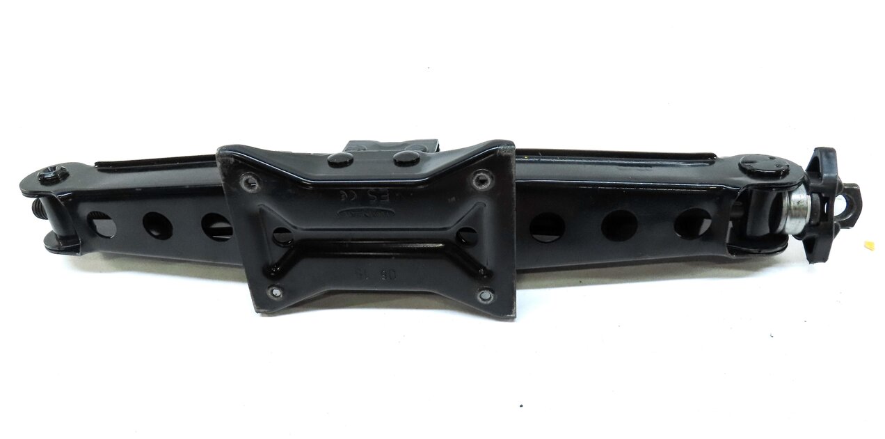 Thumbnail 8: 2015-2020 AUDI A3 S3 (8V 8Y) SPARE TIRE SCISSOR JACK w/ HANDLE & LUG WRENCH