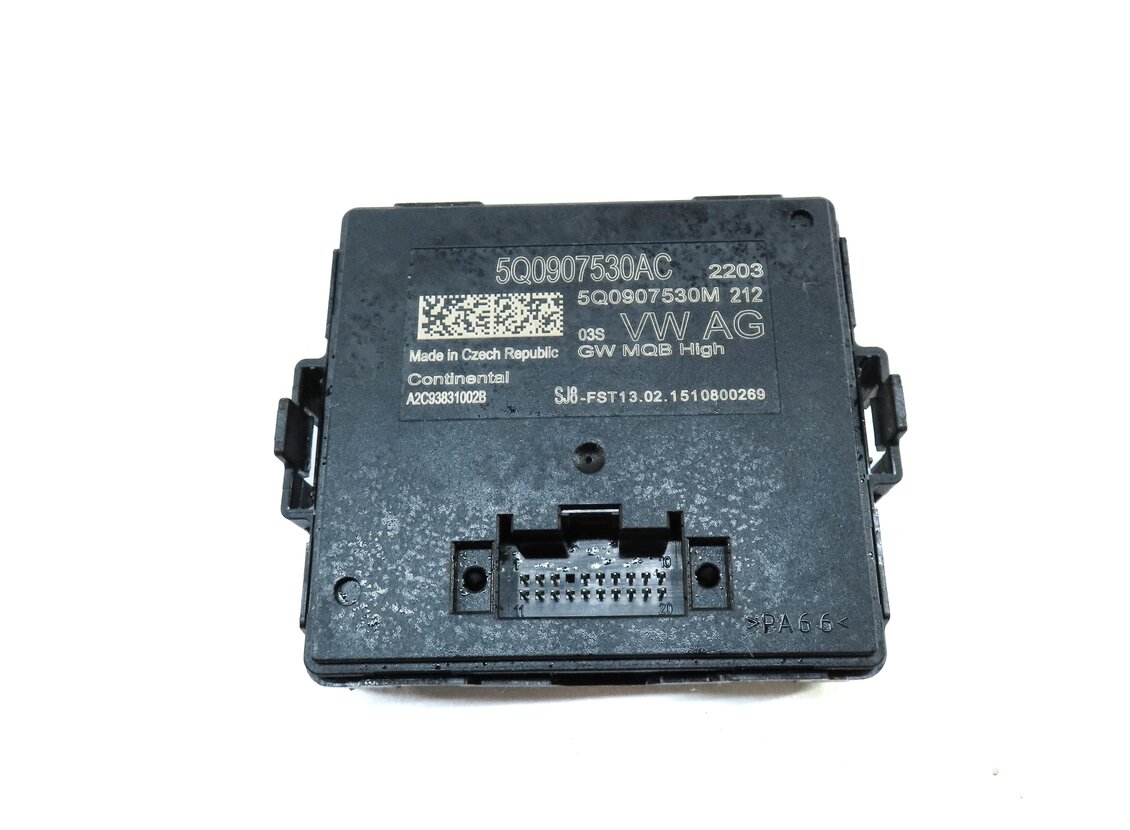 Thumbnail 10: 2015 AUDI A3 (8V) SPEEDOMETER COLUMN LOCK BODY ENGINE CONTROL MODULE & KEY SET 8