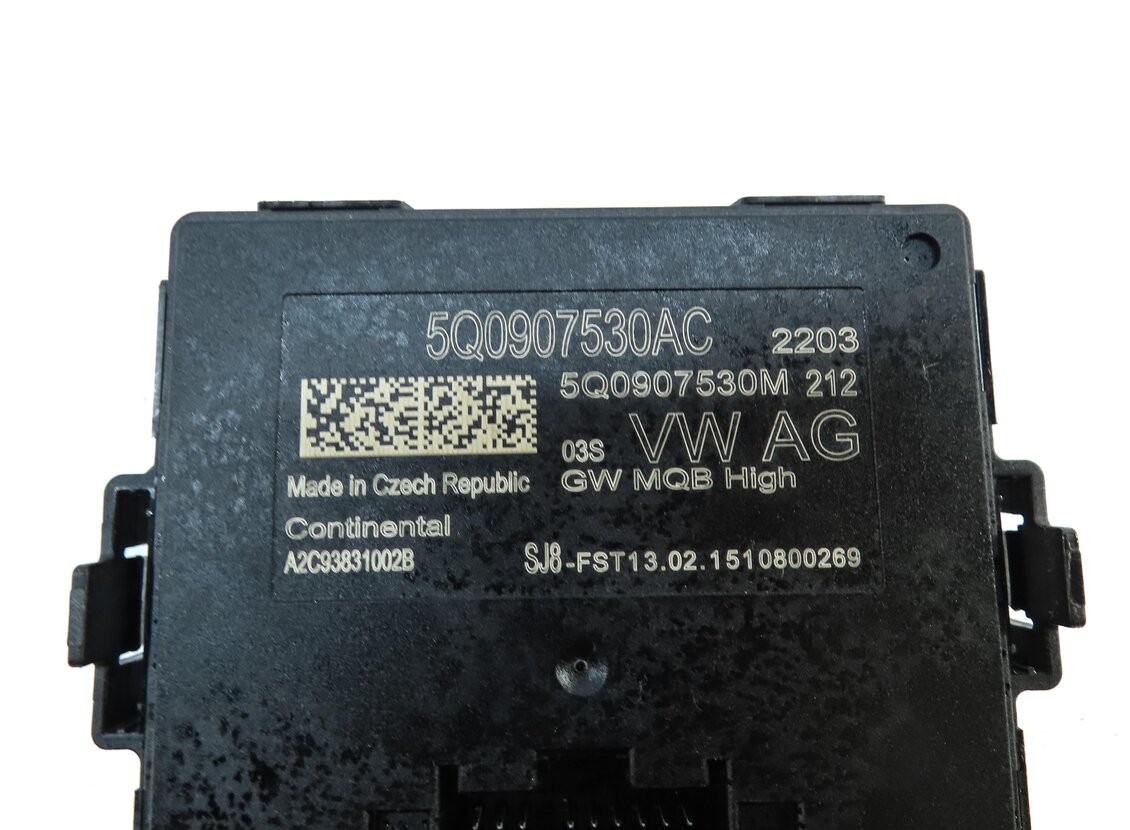 Thumbnail 11: 2015 AUDI A3 (8V) SPEEDOMETER COLUMN LOCK BODY ENGINE CONTROL MODULE & KEY SET 8