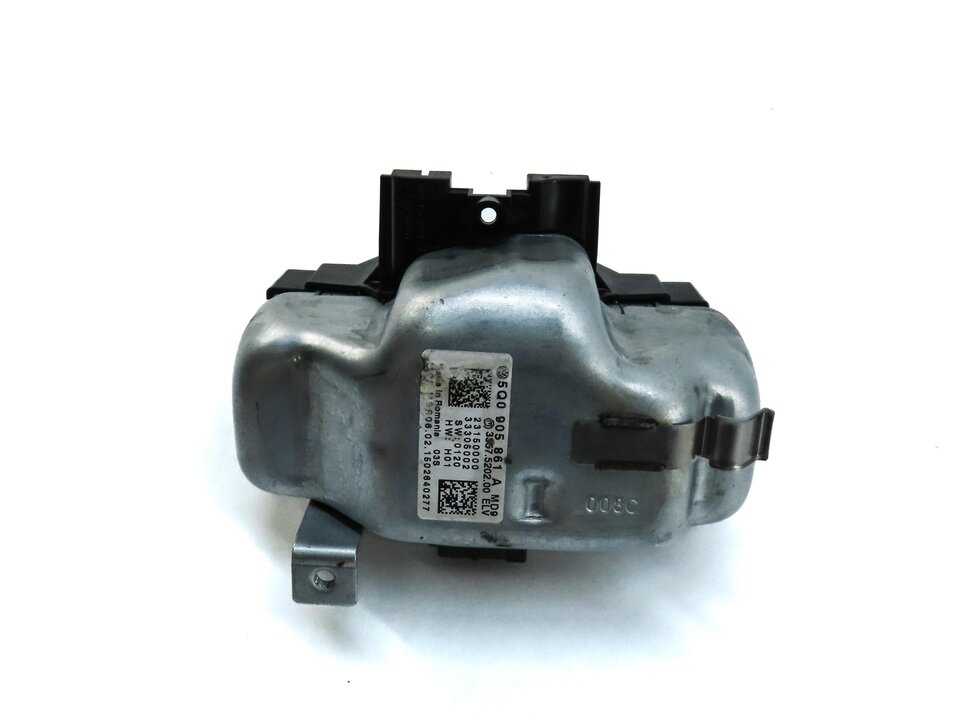 Thumbnail 6: 2015 AUDI A3 (8V) SPEEDOMETER COLUMN LOCK BODY ENGINE CONTROL MODULE & KEY SET 8