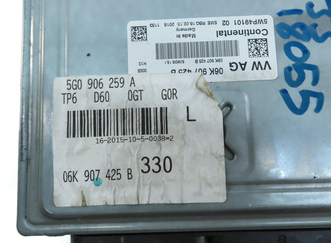 Thumbnail 9: 2015 AUDI A3 (8V) SPEEDOMETER COLUMN LOCK BODY ENGINE CONTROL MODULE & KEY SET 8