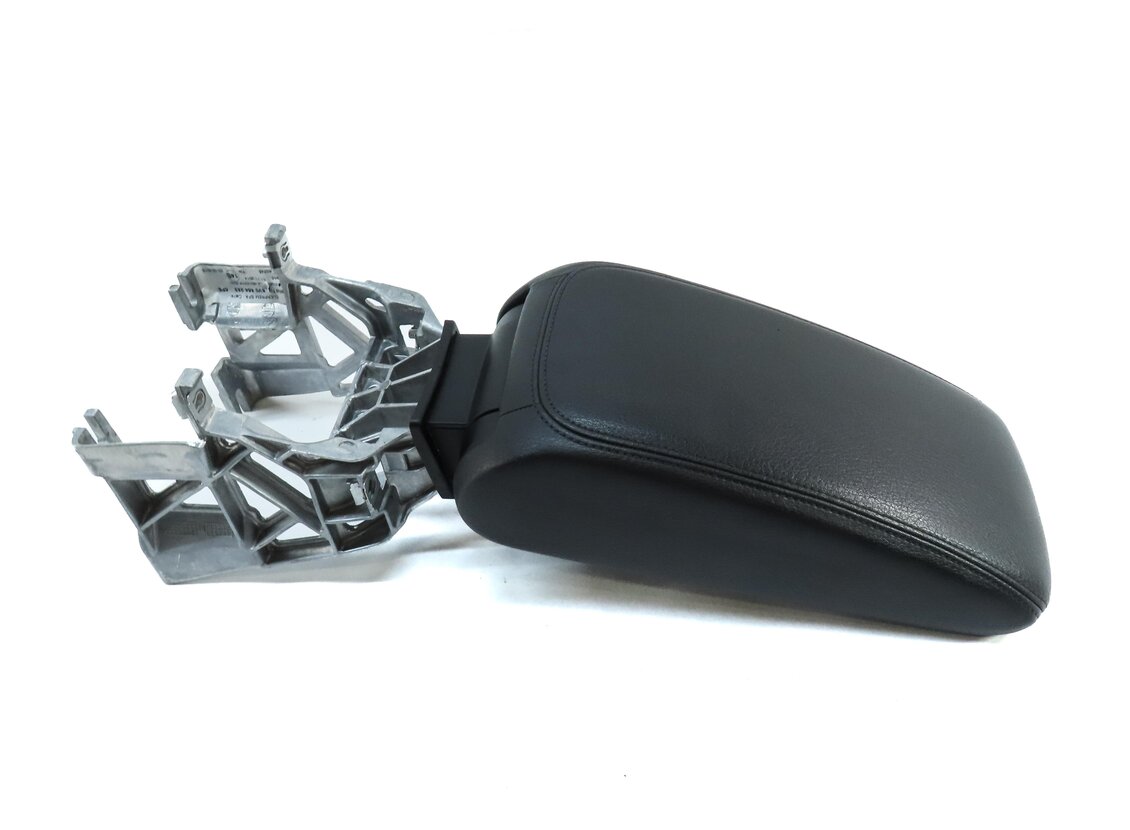 Thumbnail 4: 15-19 AUDI A3 S3 RS3 (8V 8VF) FRONT CENTER CONSOLE ARMREST LID (BLACK FZ)