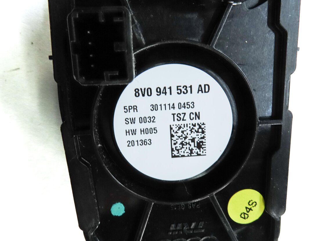 Thumbnail 6: 2015-2020 AUDI A3 S3 RS3 (8V 8VF 8Y) HEADLIGHT SWITCH