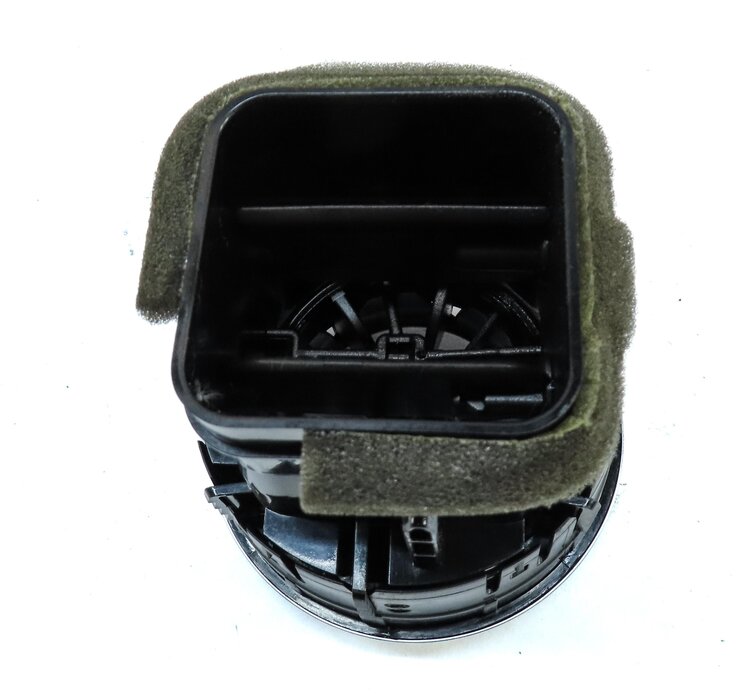 Thumbnail 5: 2015 AUDI A3 (8V) FRONT DASH DASHBOARD HVAC A/C HEATER AIR VENT (BLACK SILVER)
