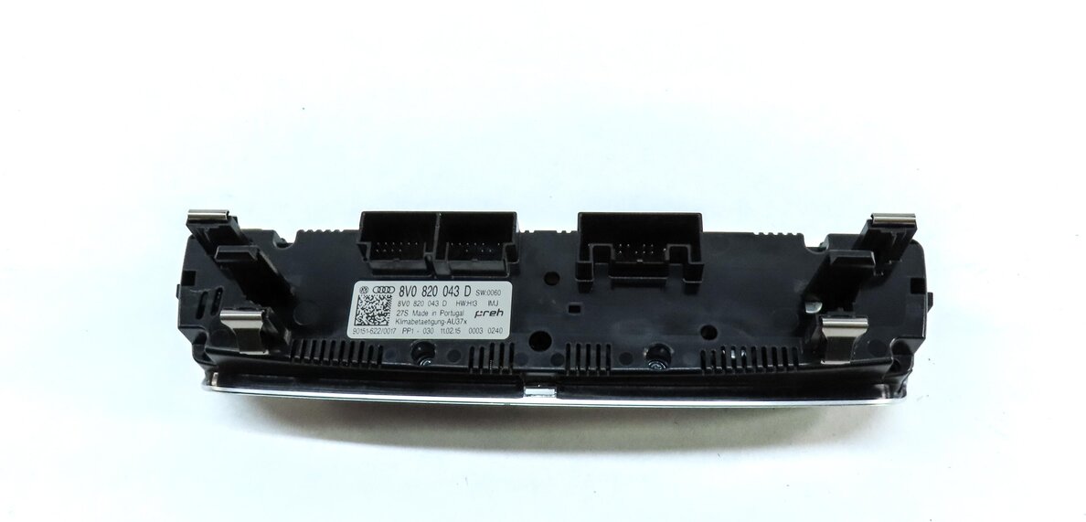 Thumbnail 5: 2015-2018 AUDI A3 S3 (8V) FRONT DUAL ZONE HEATER A/C TEMPERATURE CONTROL PANEL
