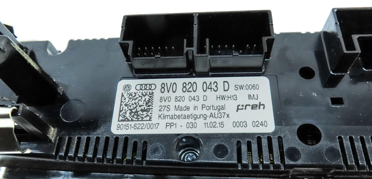 Thumbnail 6: 2015-2018 AUDI A3 S3 (8V) FRONT DUAL ZONE HEATER A/C TEMPERATURE CONTROL PANEL