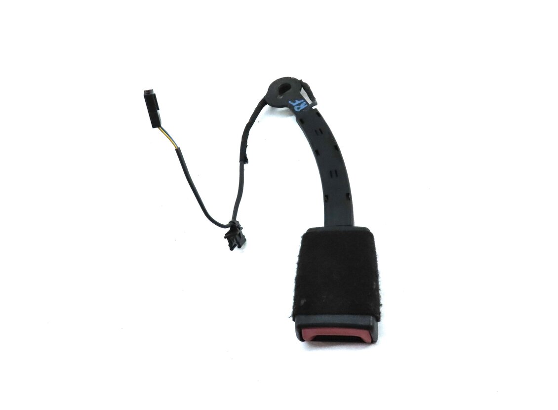 Thumbnail 3: 2015-2018 AUDI A3 S3 RS3 (8V) RIGHT FRONT PASSENGER SEATBELT BUCKLE RECEIVER
