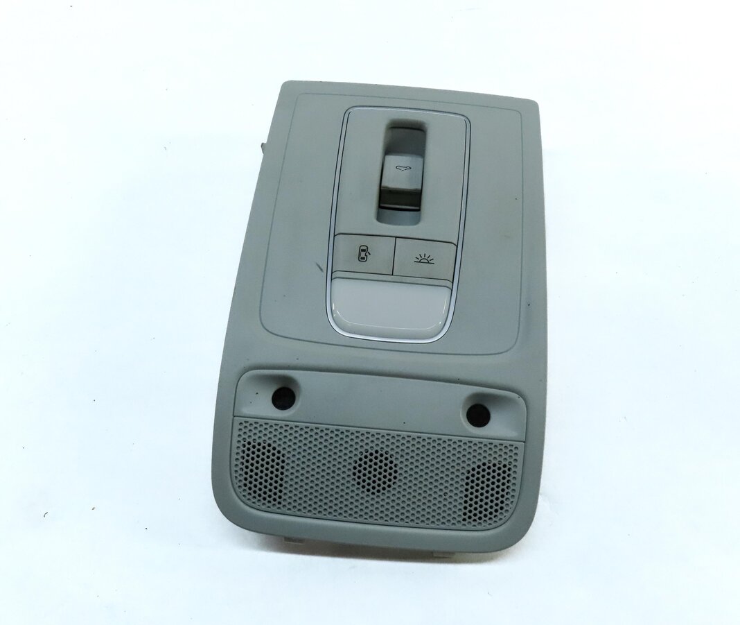 Thumbnail 2: 2015 AUDI A3 (8V) FRONT CENTER ROOF DOMELIGHT DOME LIGHT LAMP (GRAY) 8V0947135C