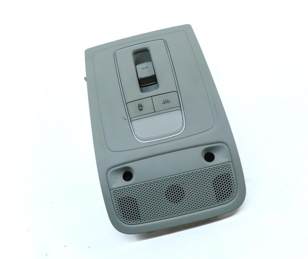 Thumbnail 3: 2015 AUDI A3 (8V) FRONT CENTER ROOF DOMELIGHT DOME LIGHT LAMP (GRAY) 8V0947135C