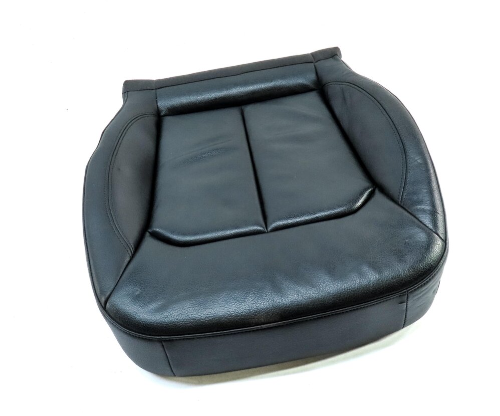 Thumbnail 3: 2015 AUDI A3 (8V) FRONT LEFT DRIVER LOWER HEATED SEAT CUSHION (BLACK FZ)