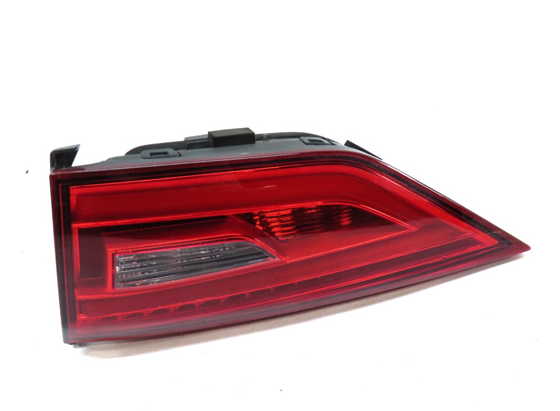 Thumbnail 3: 2015-2016 AUDI A3 S3 (8V) SEDAN CONVERTIBLE RIGHT INNER LED TAILLIGHT LIGHT LAMP