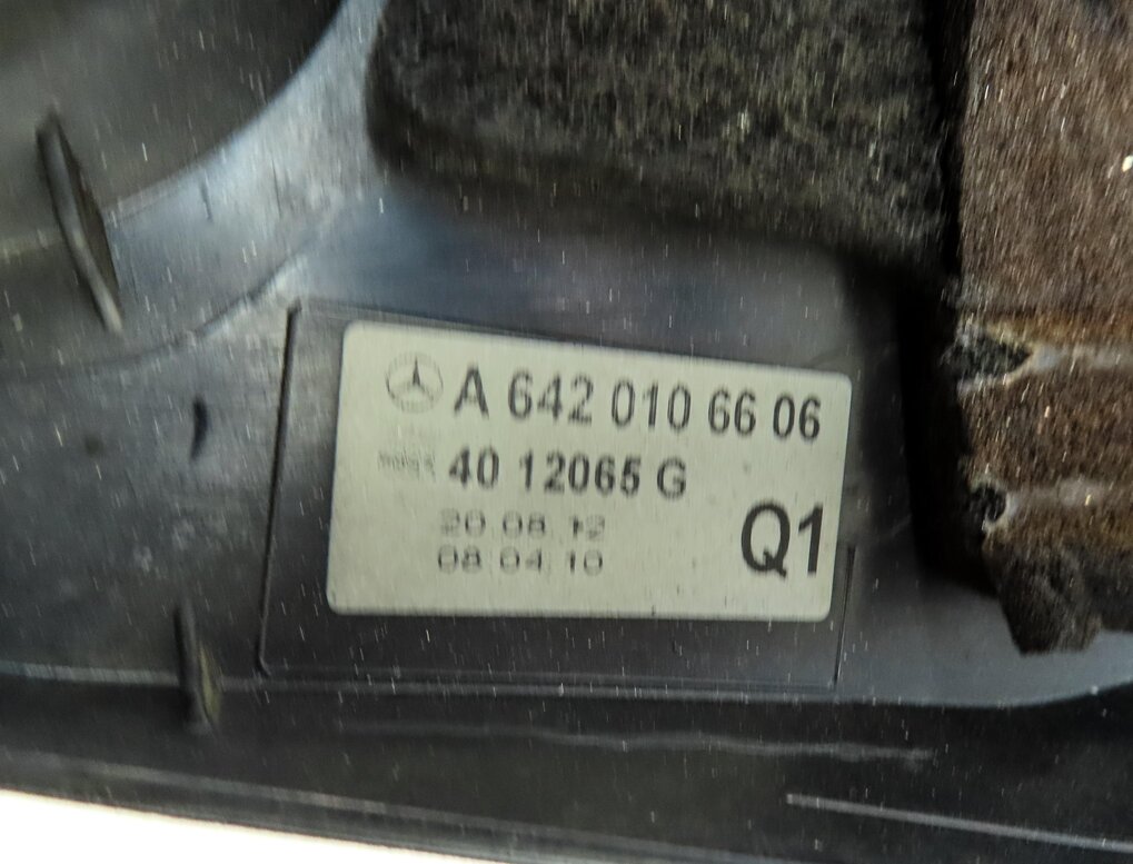 Thumbnail 8: 12-14 MERCEDES ML 13-16 GL X166 W166 3.0L DIESEL (OM642) PRIMARY ENGINE COVER