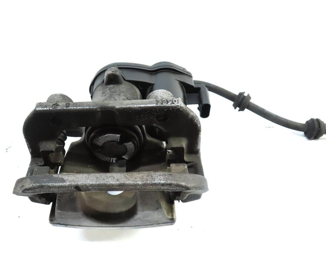 Thumbnail 6: 2012-2018 MERCEDES GLE300D GLE350 ML250 ML350 (W166) RIGHT REAR BRAKE CALIPER