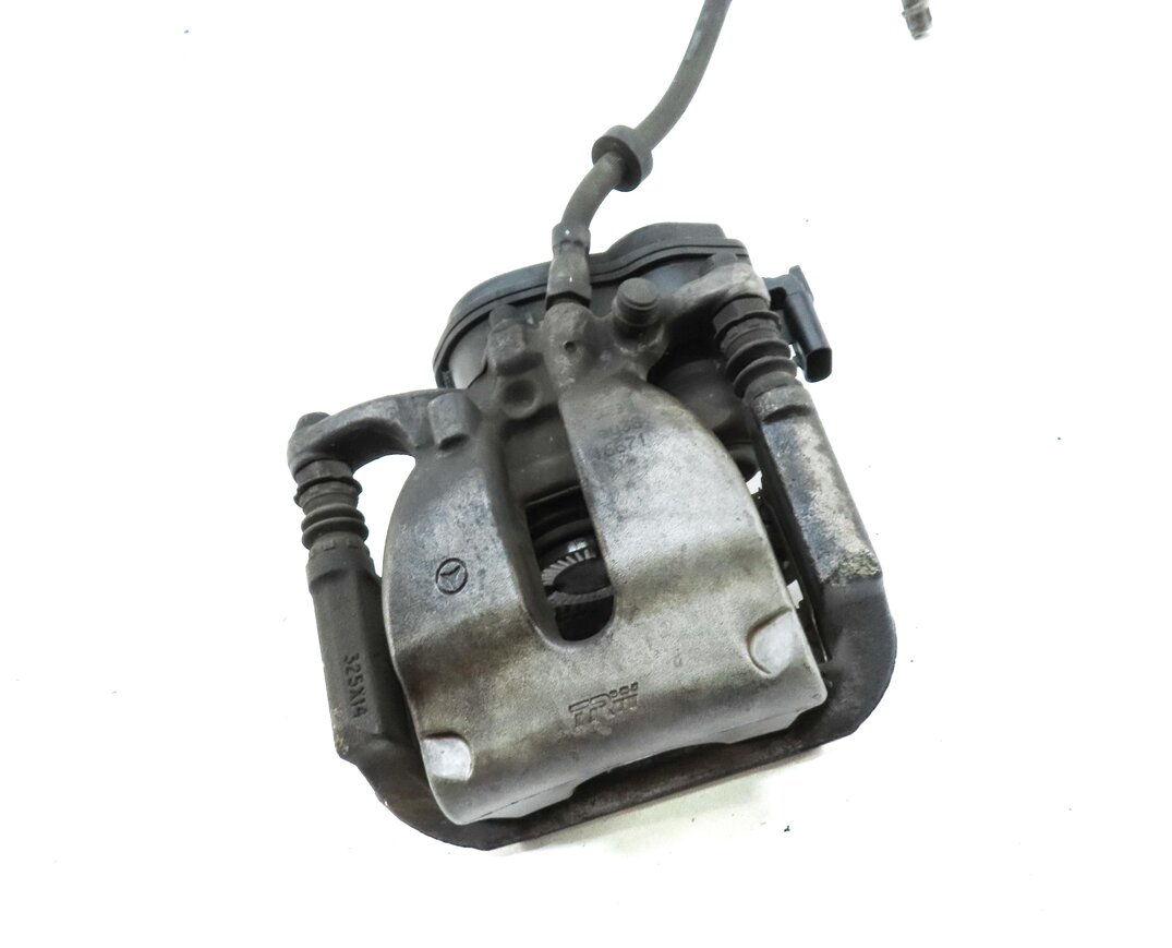 Thumbnail 3: 2012-2018 MERCEDES GLE300D GLE350 ML250 ML350 (W166) LEFT REAR BRAKE CALIPER