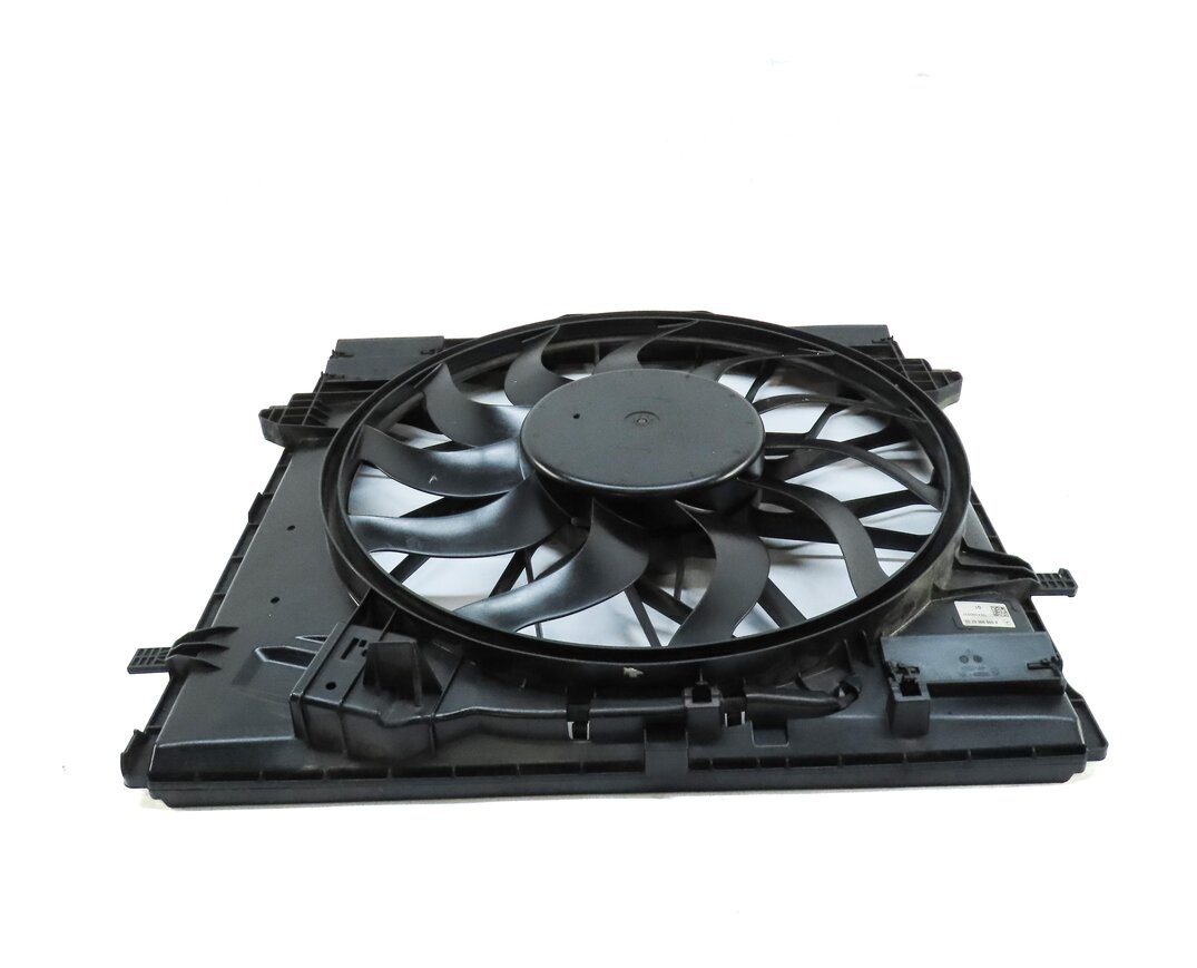 Thumbnail 4: 13-19 MERCEDES GL GLE GLS ML (W166 X166) 600w RADIATOR COOLING FAN (TOW PACKAGE)