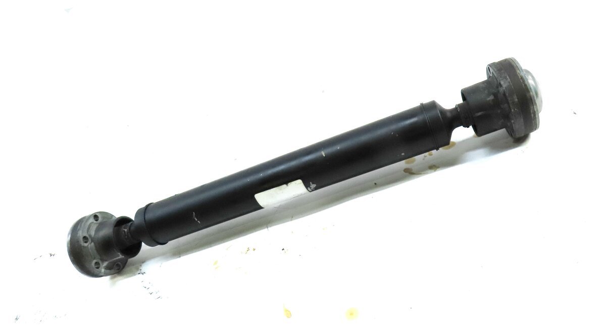 Thumbnail 3: 2012-2016 MERCEDES GL350 ML350 (W166 X166) DIESEL - FRONT DRIVELINE DRIVESHAFT
