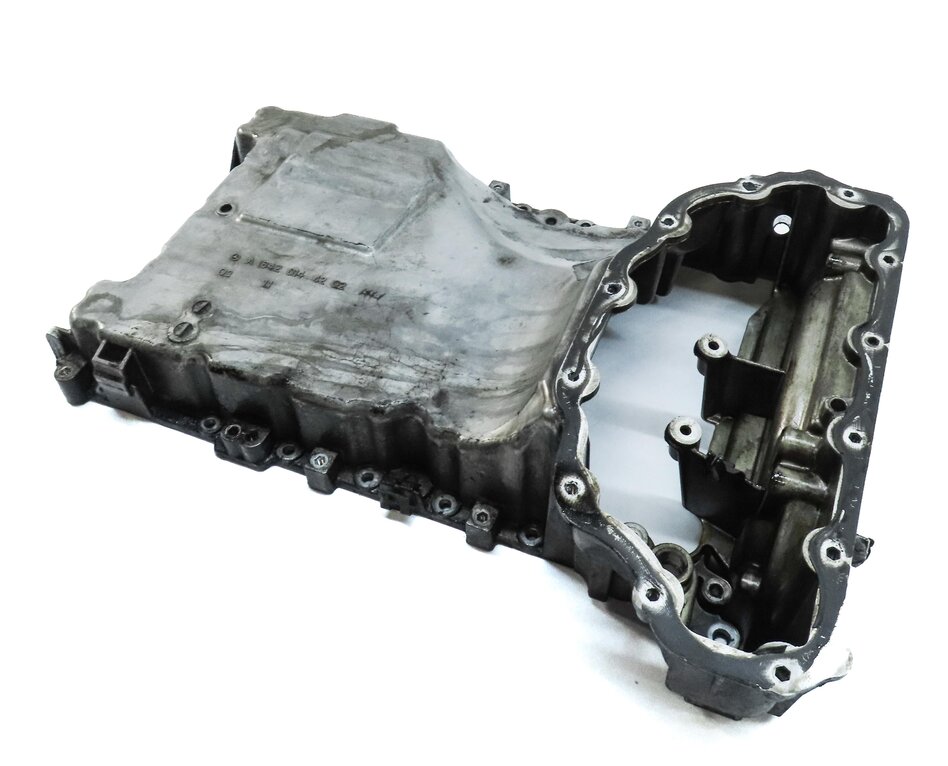 12-17 MERCEDES GL350 GLE350D GLS350D ML350 (W166 X166) DIESEL - UPPER OIL PAN