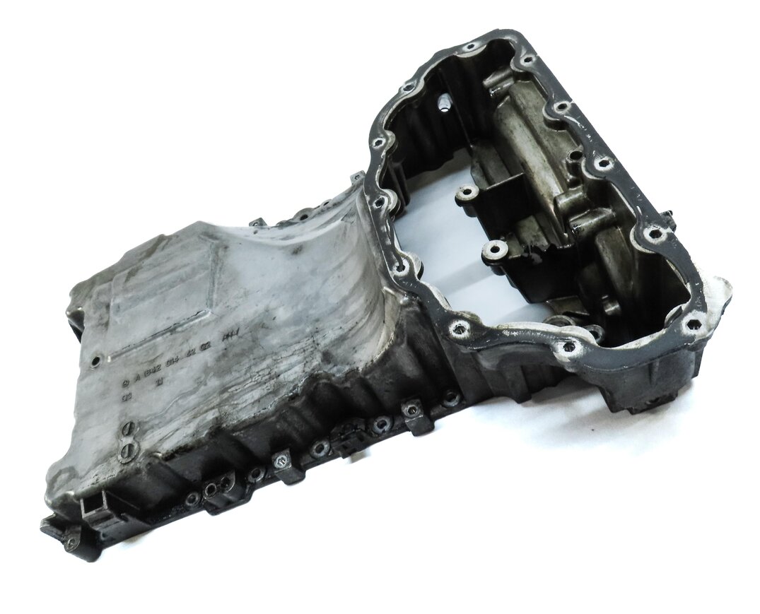 Thumbnail 3: 12-17 MERCEDES GL350 GLE350D GLS350D ML350 (W166 X166) DIESEL - UPPER OIL PAN