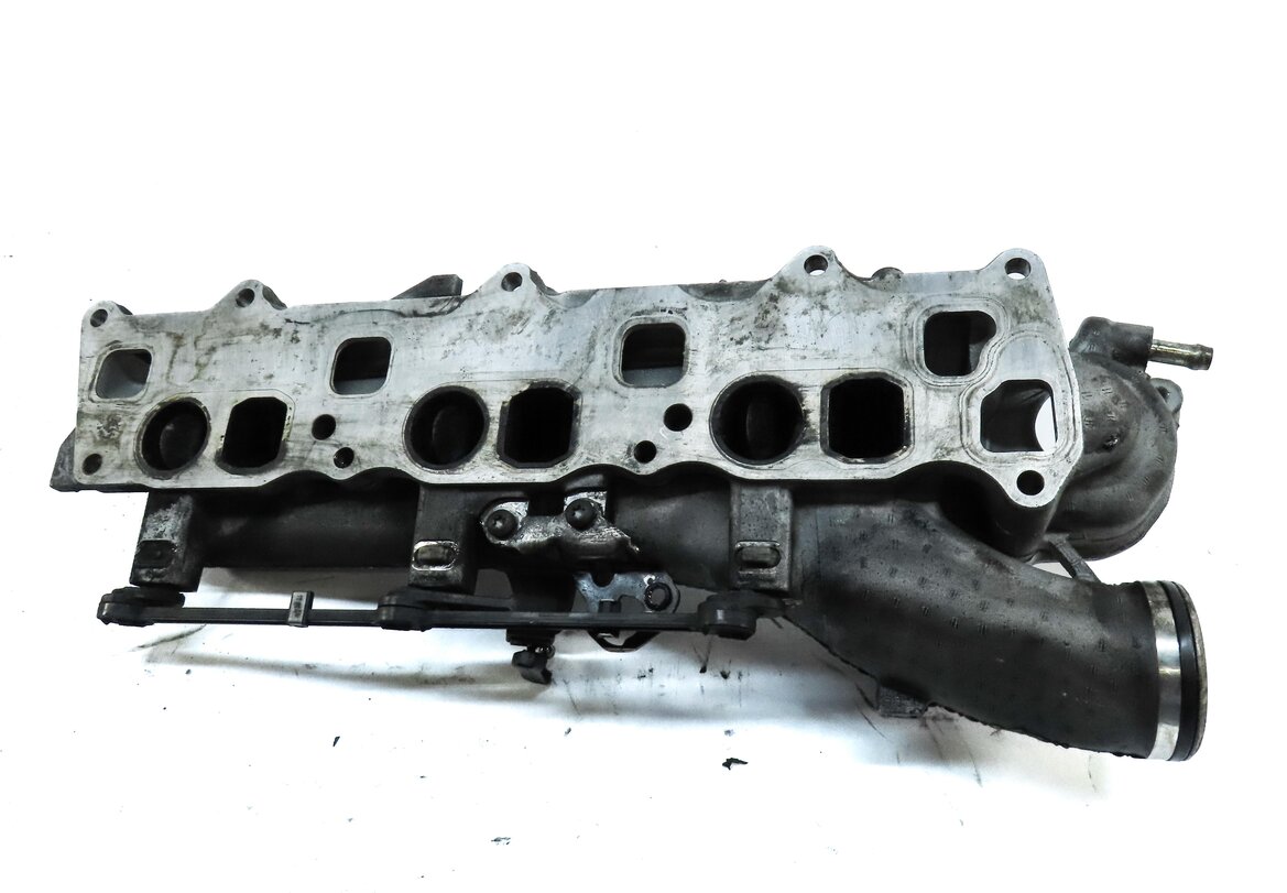 Thumbnail 6: 09-17 MERCEDES E GL ML R S (W164 W212 X164) 3.0L DIESEL RIGHT INTAKE MANIFOLD