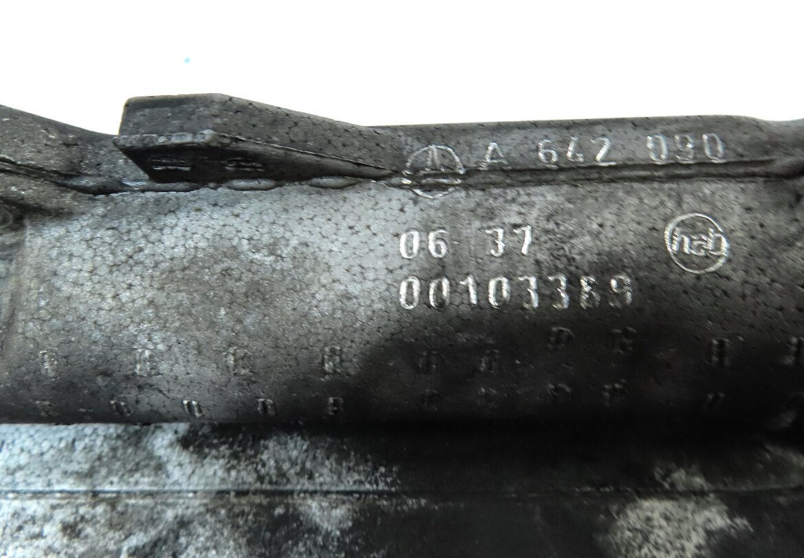 Thumbnail 8: 09-17 MERCEDES E GL ML R S (W164 W212 X164) 3.0L DIESEL RIGHT INTAKE MANIFOLD