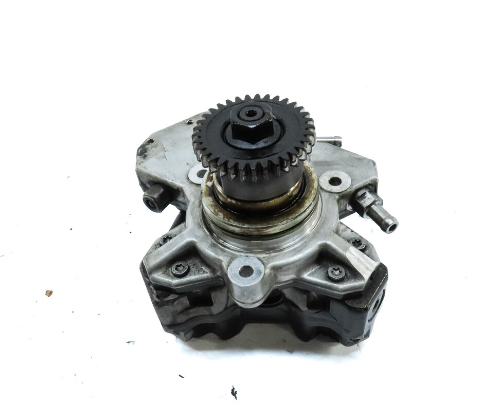 Thumbnail 2: 12-17 MERCEDES GL350 GLE350D ML350 S350 (W166 W221) DIESEL MECHANICAL FUEL PUMP