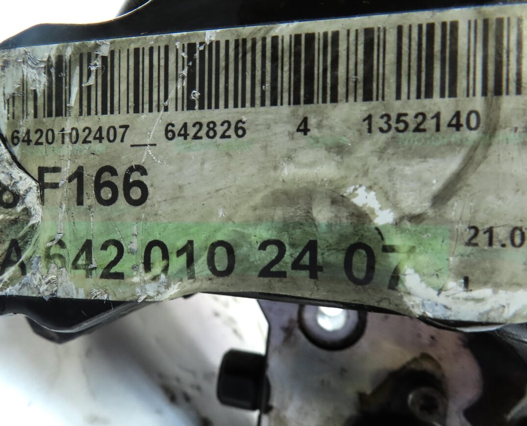 Thumbnail 6: 12-17 MERCEDES GL350 GLE350D ML350 S350 (W166 W221) DIESEL MECHANICAL FUEL PUMP