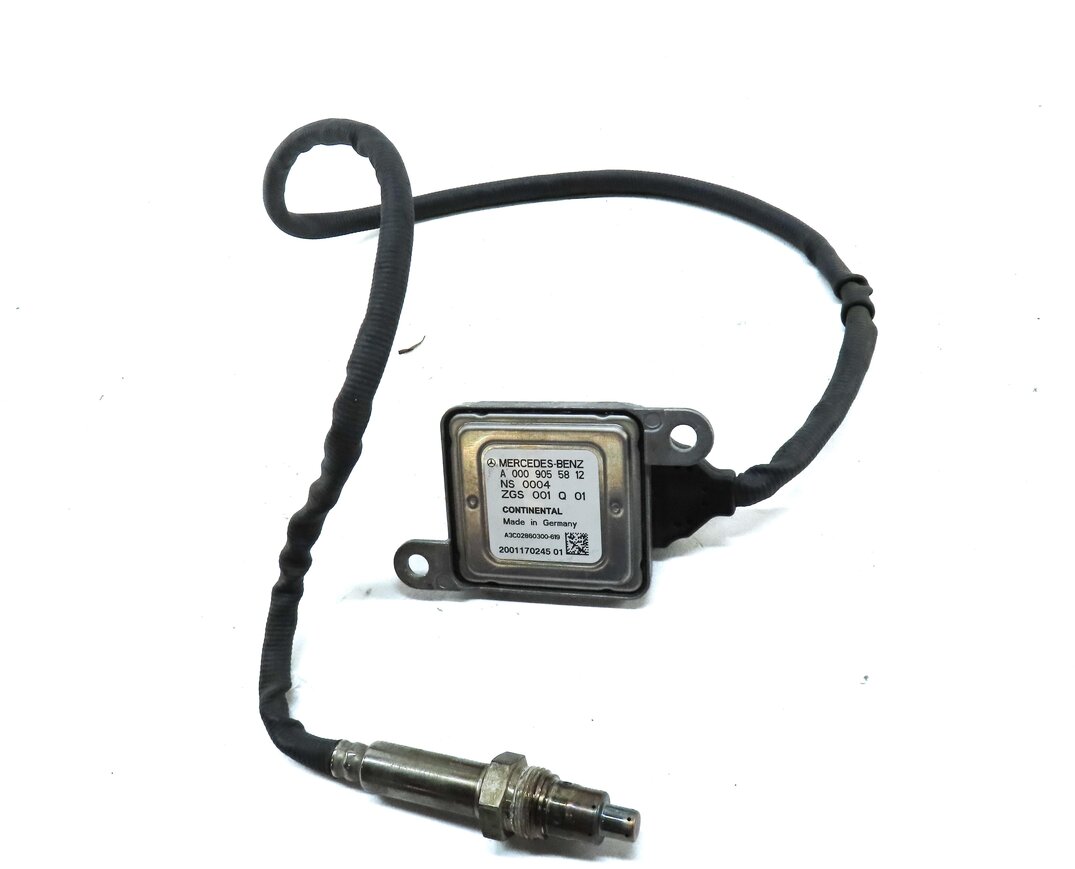 Thumbnail 4: 2013 MERCEDES ML350 (W166) 3.0L OM642 DIESEL ENGINE NOX SENSOR 0009055812