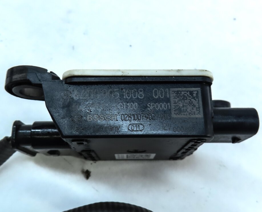 Thumbnail 5: 2013 MERCEDES ML350 (W166) 3.0L OM642 DIESEL ENGINE NOX SENSOR 0009051008