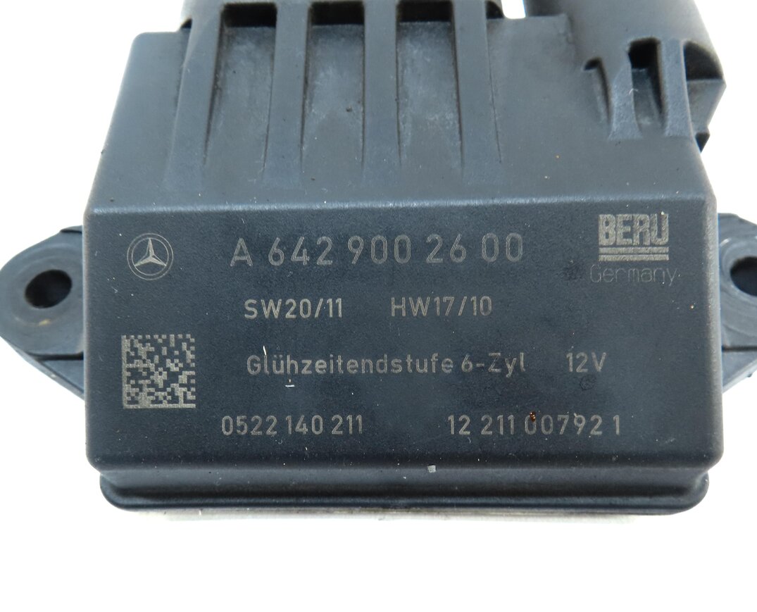 Thumbnail 5: 2013 MERCEDES ML350 (W166) 3.0L OM642 DIESEL ENGINE GLOW PLUG CONTROL MODULE