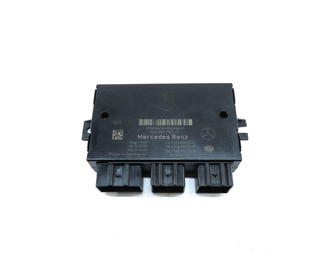 Thumbnail 2: 12-17 MERCEDES B250 G550 GL350 GL550 ML350 ML550 (W166 W246 X166) TOWING MODULE