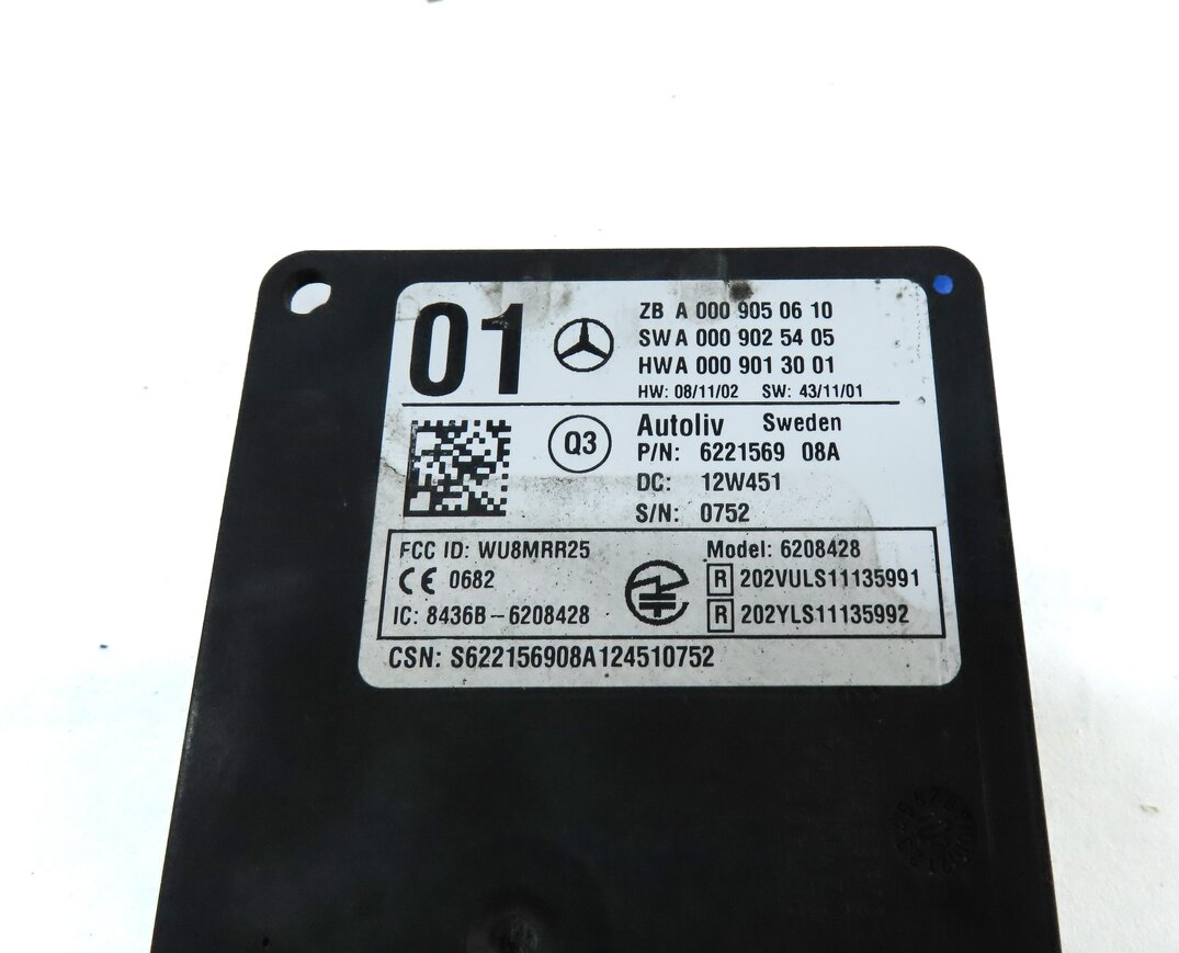 Thumbnail 4: 2013 MERCEDES ML350 (W166) REAR BLIND SPOT RADAR SENSOR MODULE 0009050610