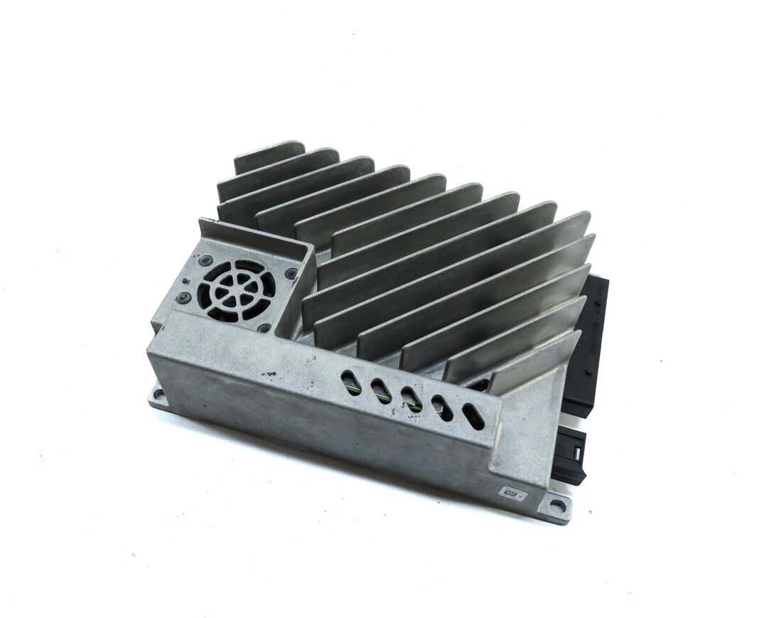 Thumbnail 1: 2013 MERCEDES ML350 (W166) RADIO STEREO SPEAKER HARMAN BECKER AMP AMPLIFIER