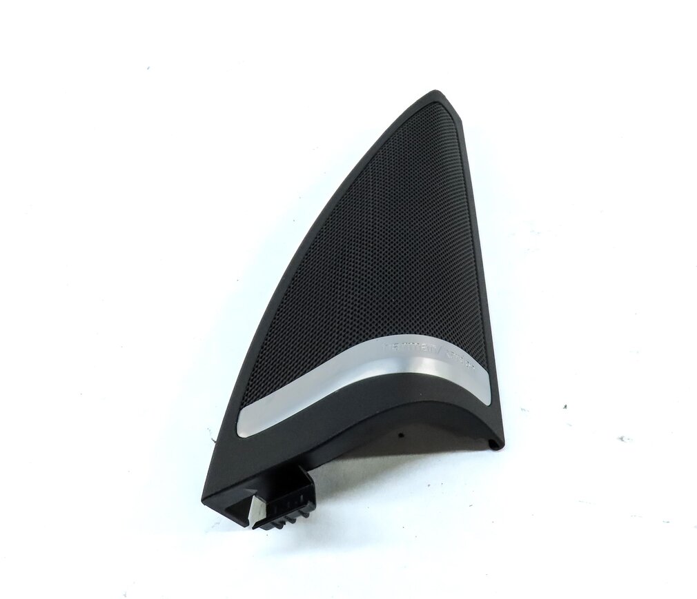 Thumbnail 2: 2013 MERCEDES ML350 (W166) FRONT RIGHT DOOR HARMAN KARDON TWEETER SPEAKER COVER