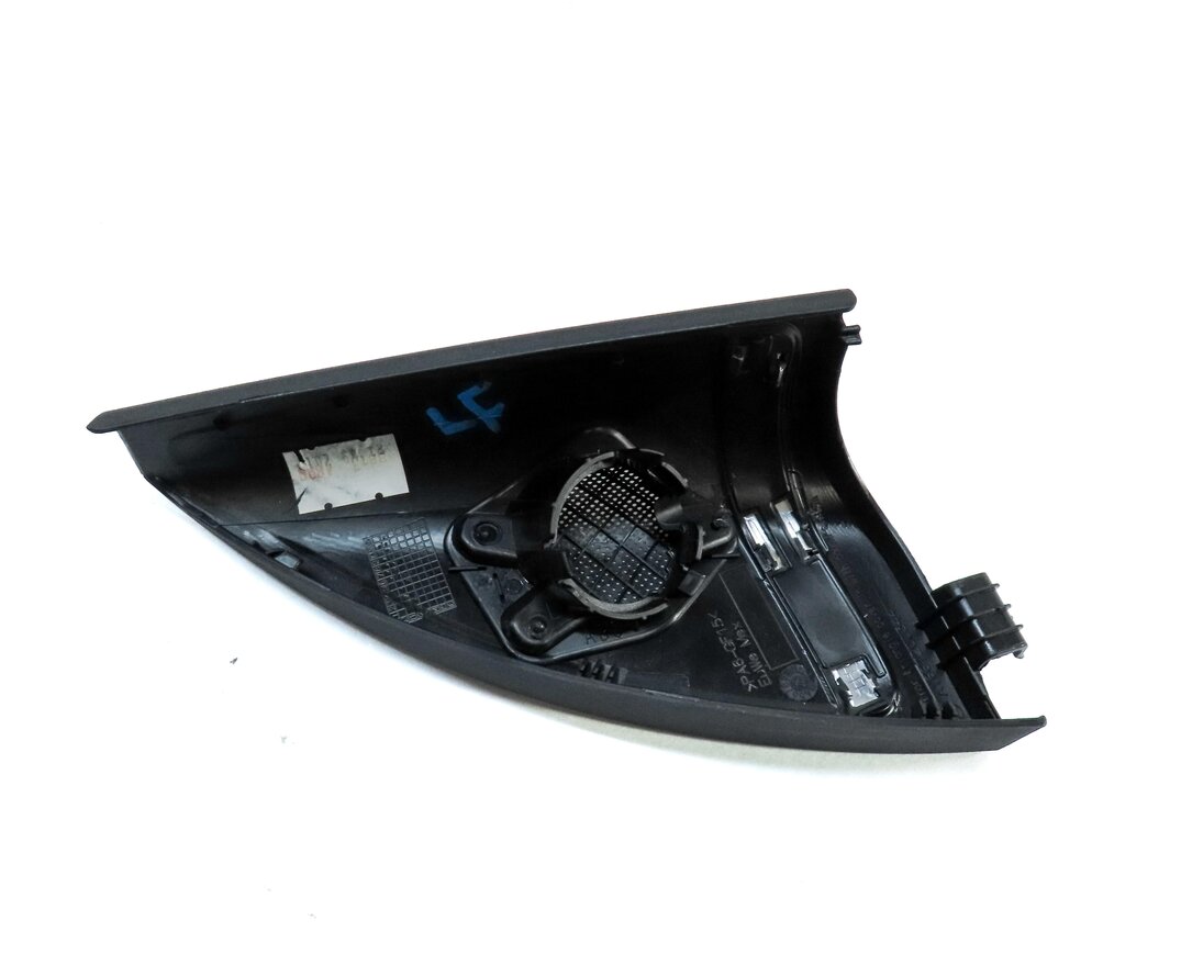 Thumbnail 6: 2013 MERCEDES ML350 (W166) FRONT LEFT DRIVER HARMAN KARDON TWEETER SPEAKER COVER
