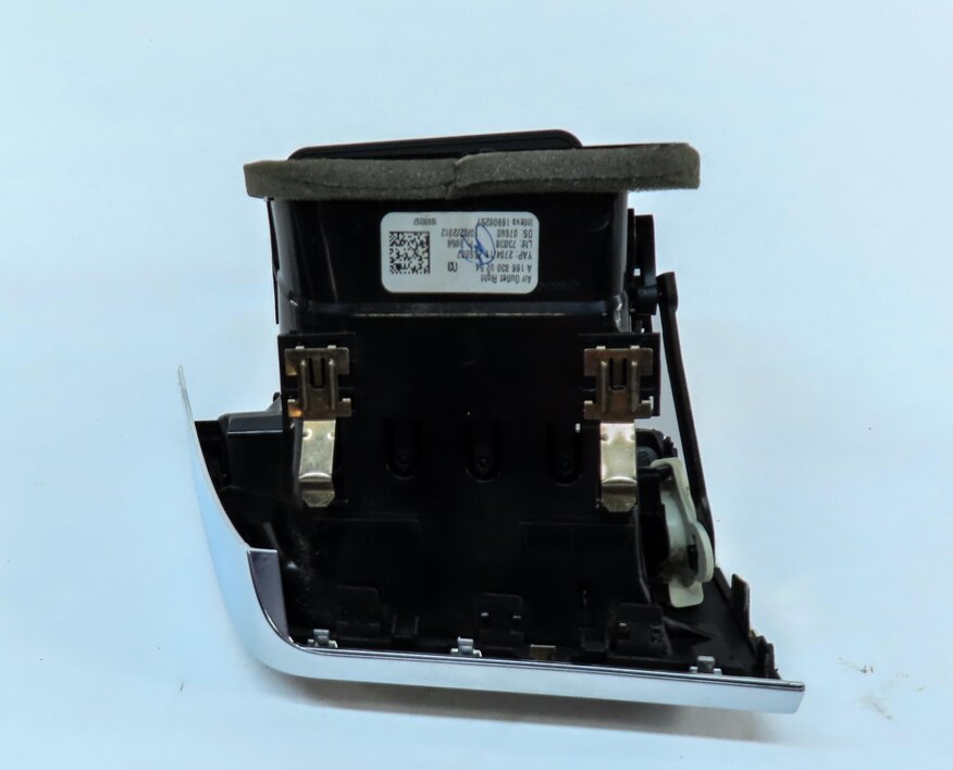 Thumbnail 5: 2013 MERCEDES ML350 (W166) FRONT RIGHT PASSENGER DASH A/C HEATER AIR VENT