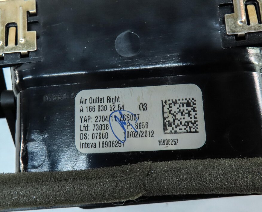 Thumbnail 6: 2013 MERCEDES ML350 (W166) FRONT RIGHT PASSENGER DASH A/C HEATER AIR VENT