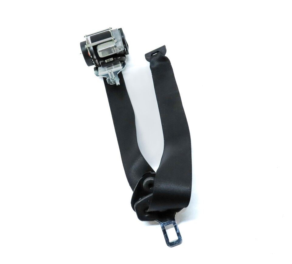 Thumbnail 3: 2013 MERCEDES ML350 (W166) REAR RIGHT 2ND ROW SEATBELT RETRACTOR (BLACK)