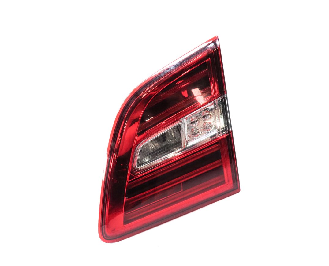Thumbnail 4: 2012-2015 MERCEDES ML CLASS (W166) REAR RIGHT INNER LED TAILLIGHT LIGHT LAMP