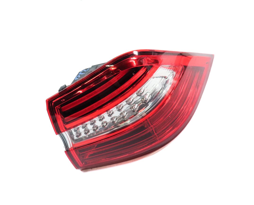 Thumbnail 4: 12-15 MERCEDES ML-CLASS (W166) REAR RIGHT PASSENGER LED TAILLIGHT BRAKE LIGHT