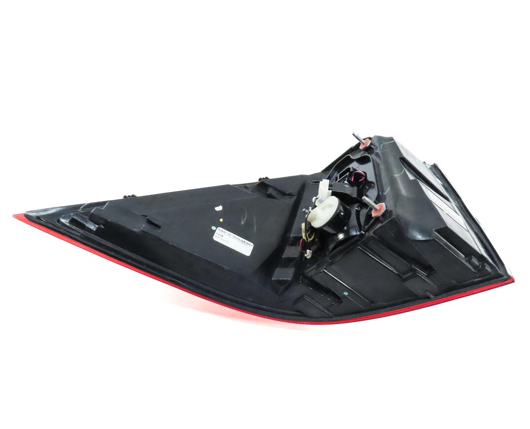 Thumbnail 5: 12-15 MERCEDES ML-CLASS (W166) REAR RIGHT PASSENGER LED TAILLIGHT BRAKE LIGHT