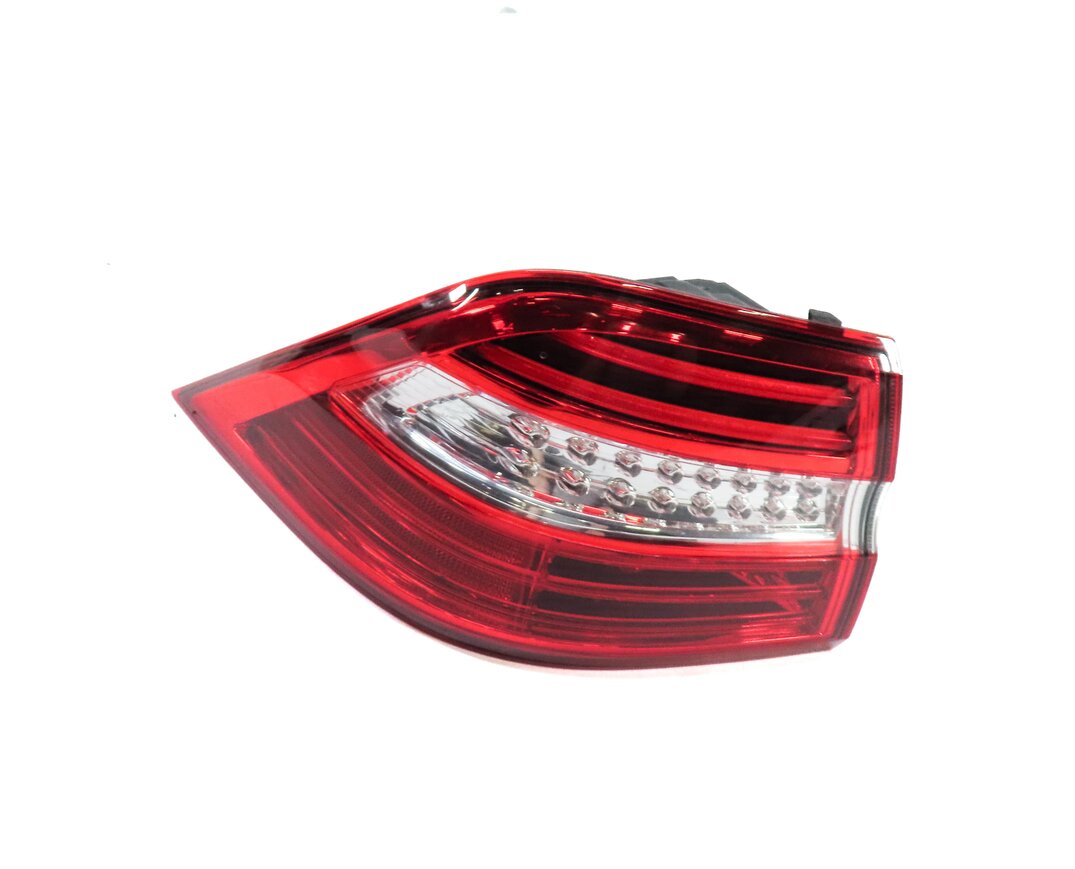 12-15 MERCEDES ML CLASS (W166) LEFT DRIVER REAR LED TAILLIGHT BRAKE LIGHT LAMP