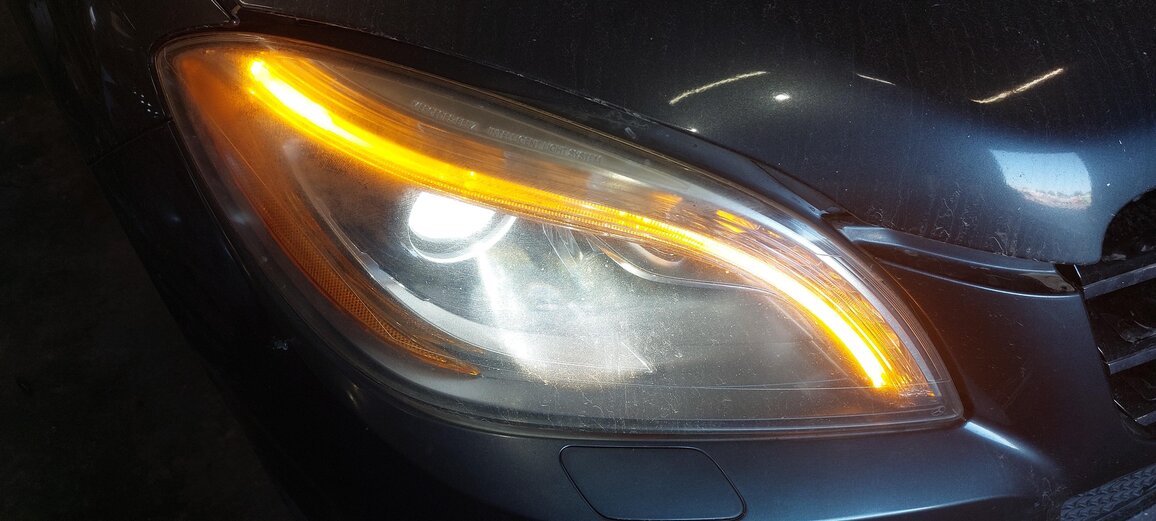 Thumbnail 2: 2012-2015 MERCEDES ML250 ML350 ML400 ML550 ML63 (W166) RIGHT XENON HID HEADLIGHT